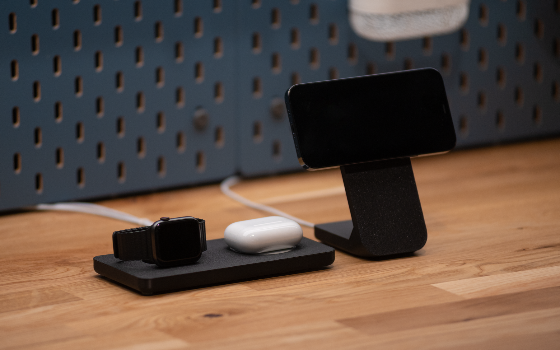Duo - 2 in 1 Ladestation für iPhone & Apple Watch Bundle
