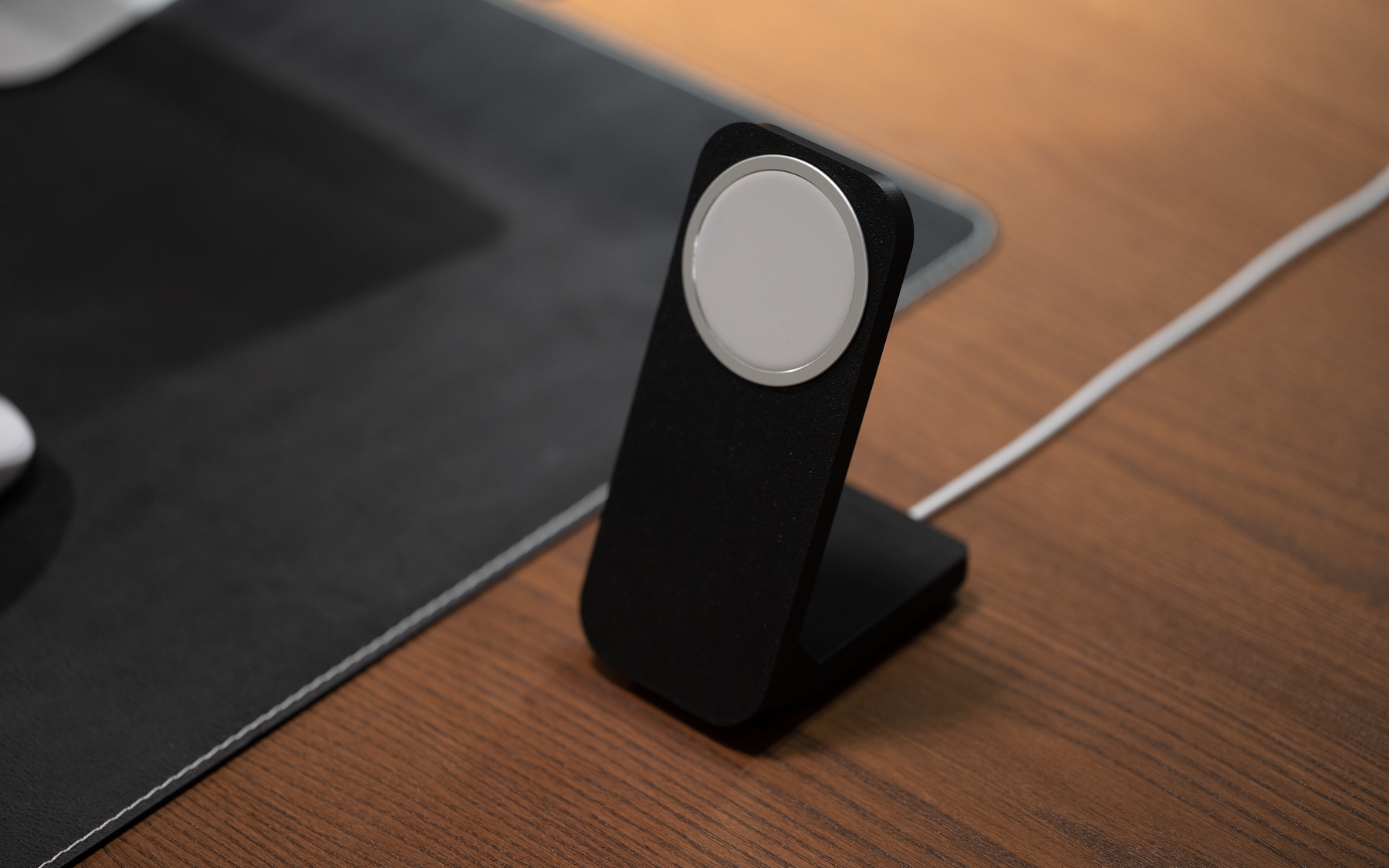 Stand - Ladestation für iPhone
